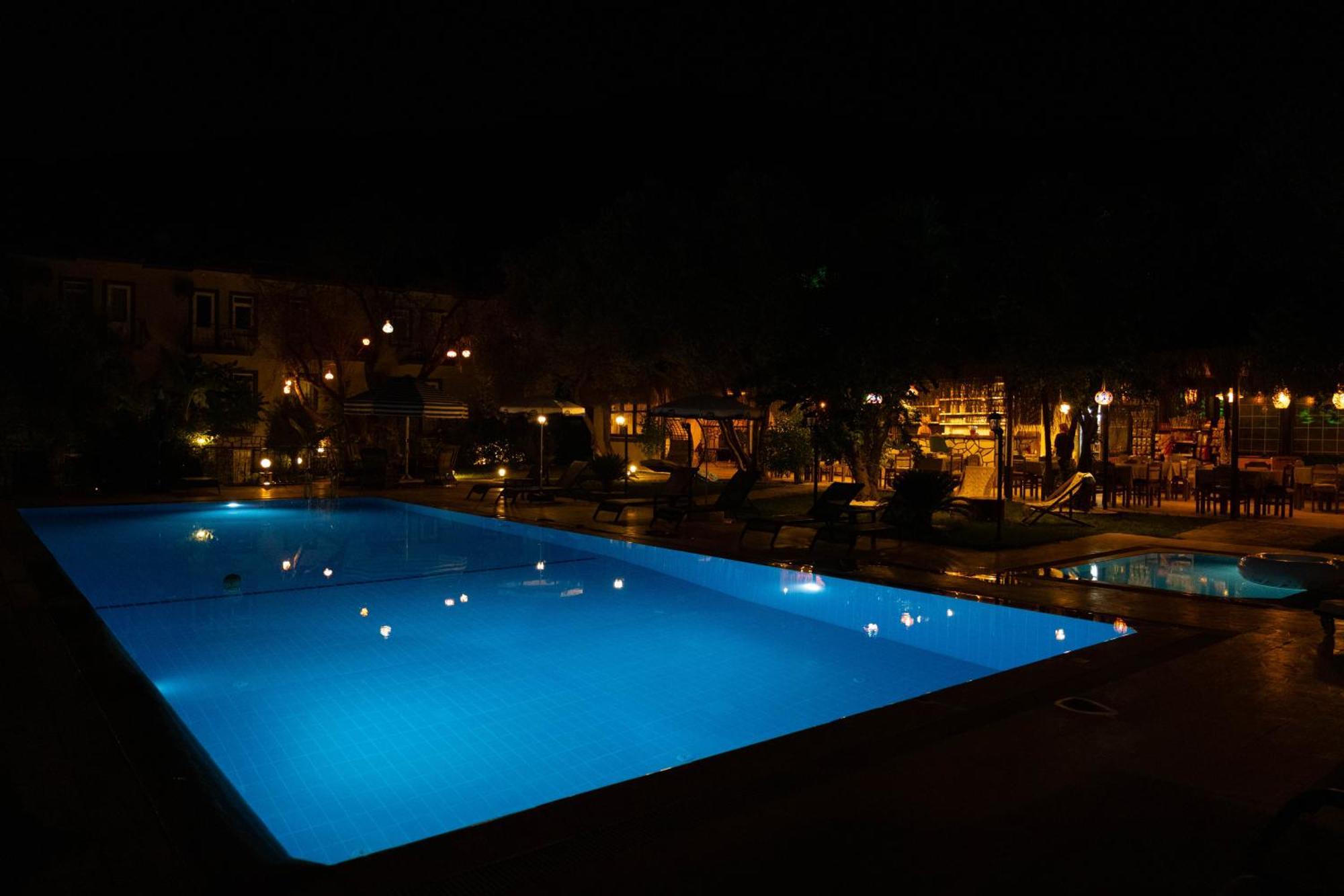 Kibele Hotel 올루데니스 외부 사진