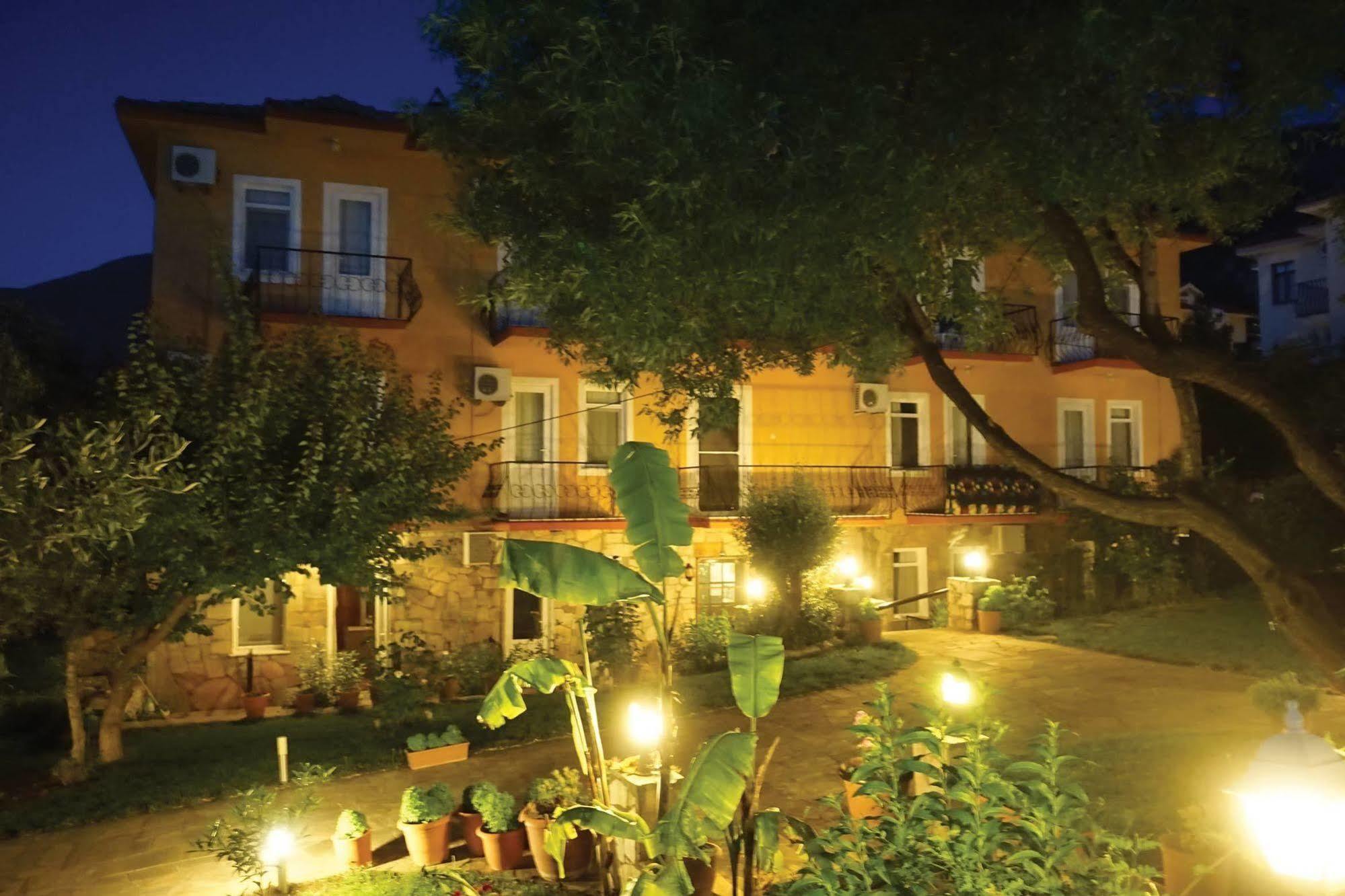 Kibele Hotel 올루데니스 외부 사진